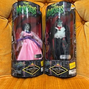 Limited Edition The Munster figurines 1 of 12,000